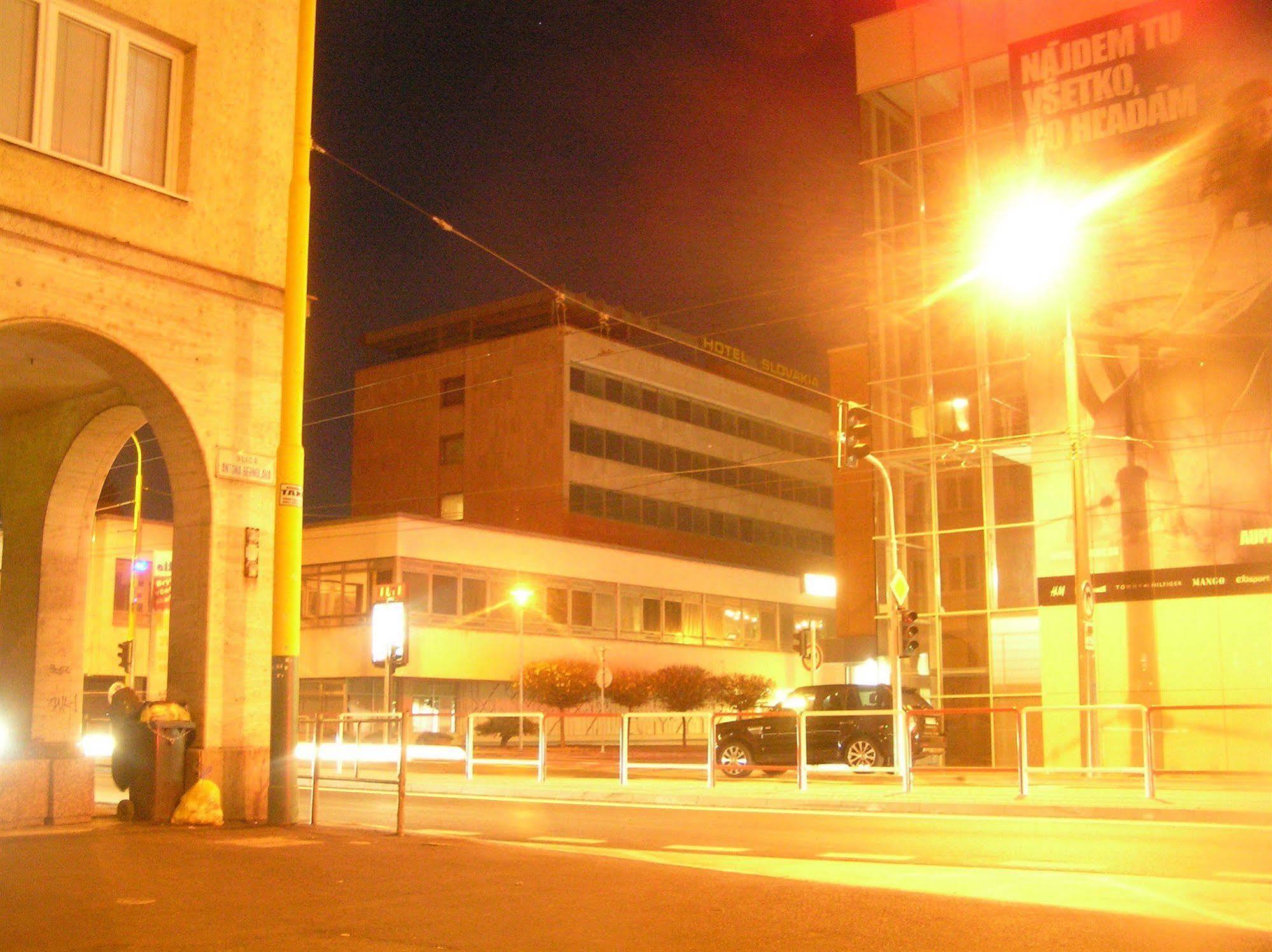 Hotel Slovakia Zilina Exterior photo