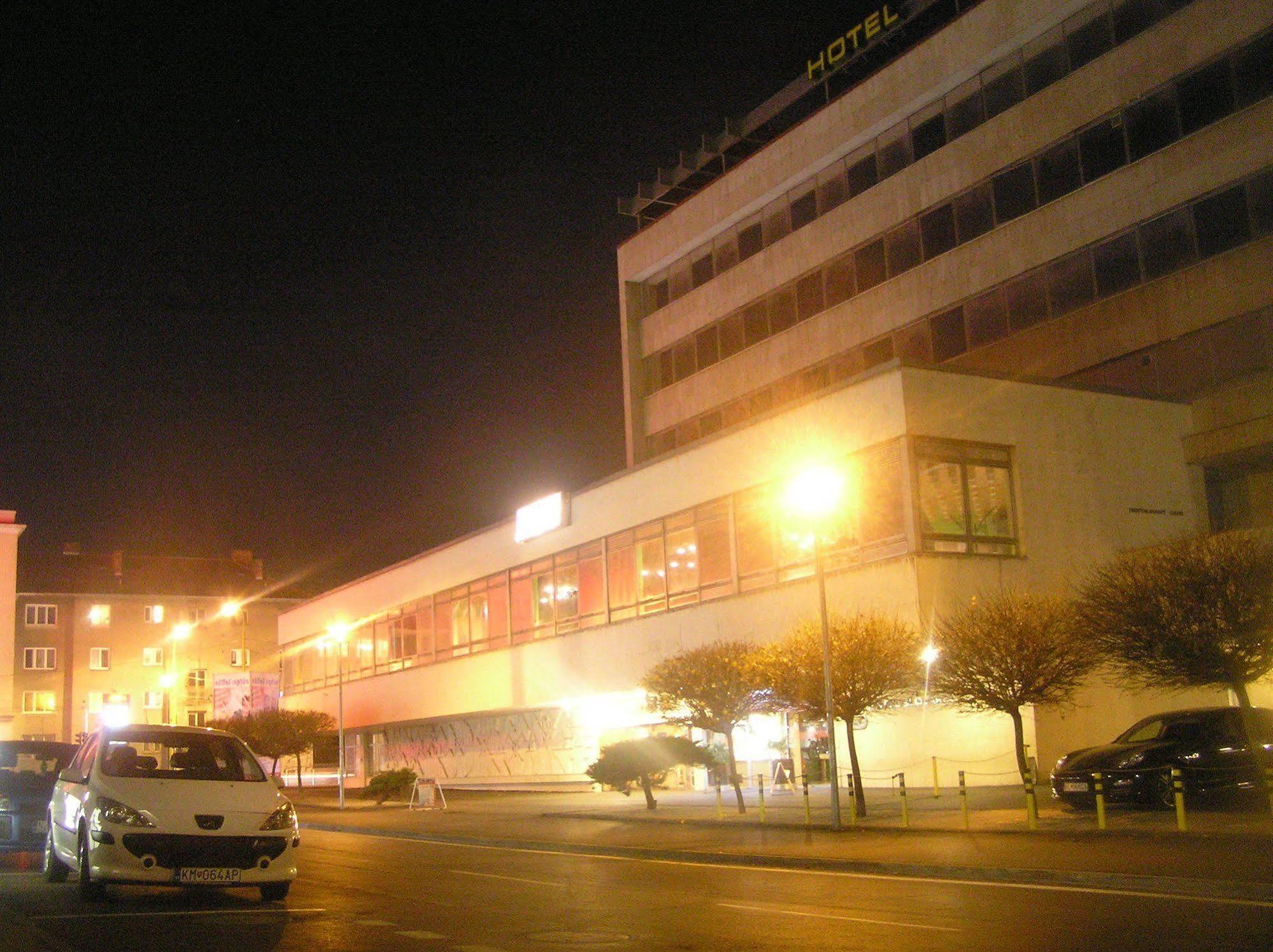 Hotel Slovakia Zilina Exterior photo